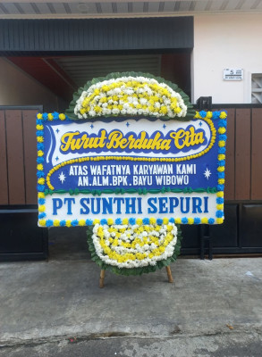 Papan Bunga Duka di Kundisari