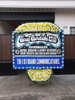 Papan Bunga Duka di Kundisari